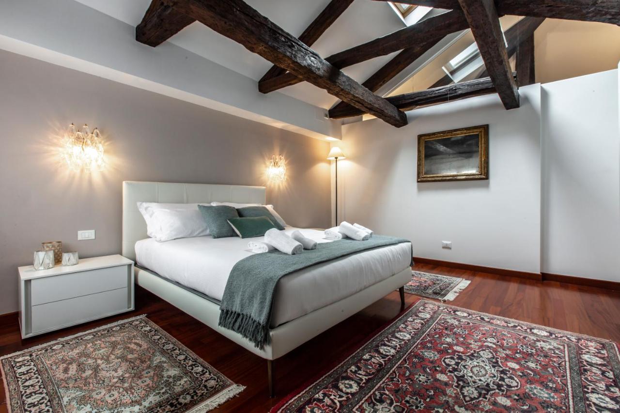Apartment San Pantalon Luxury Penthouse R&r
